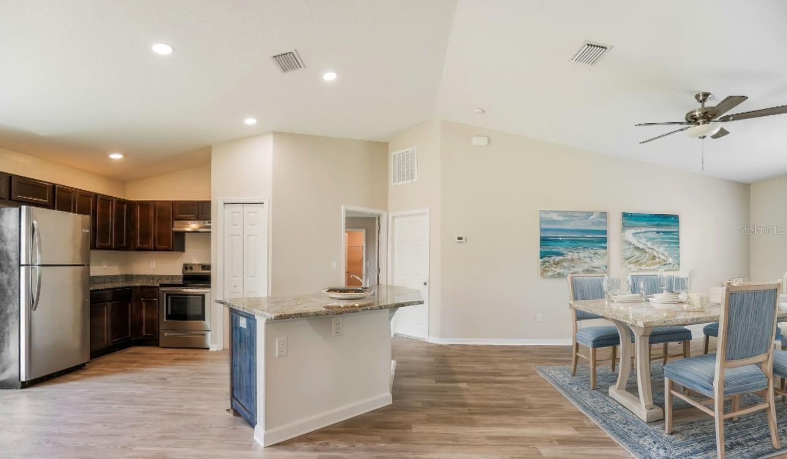 CITRUS SPGS UNIT 02 - Residential