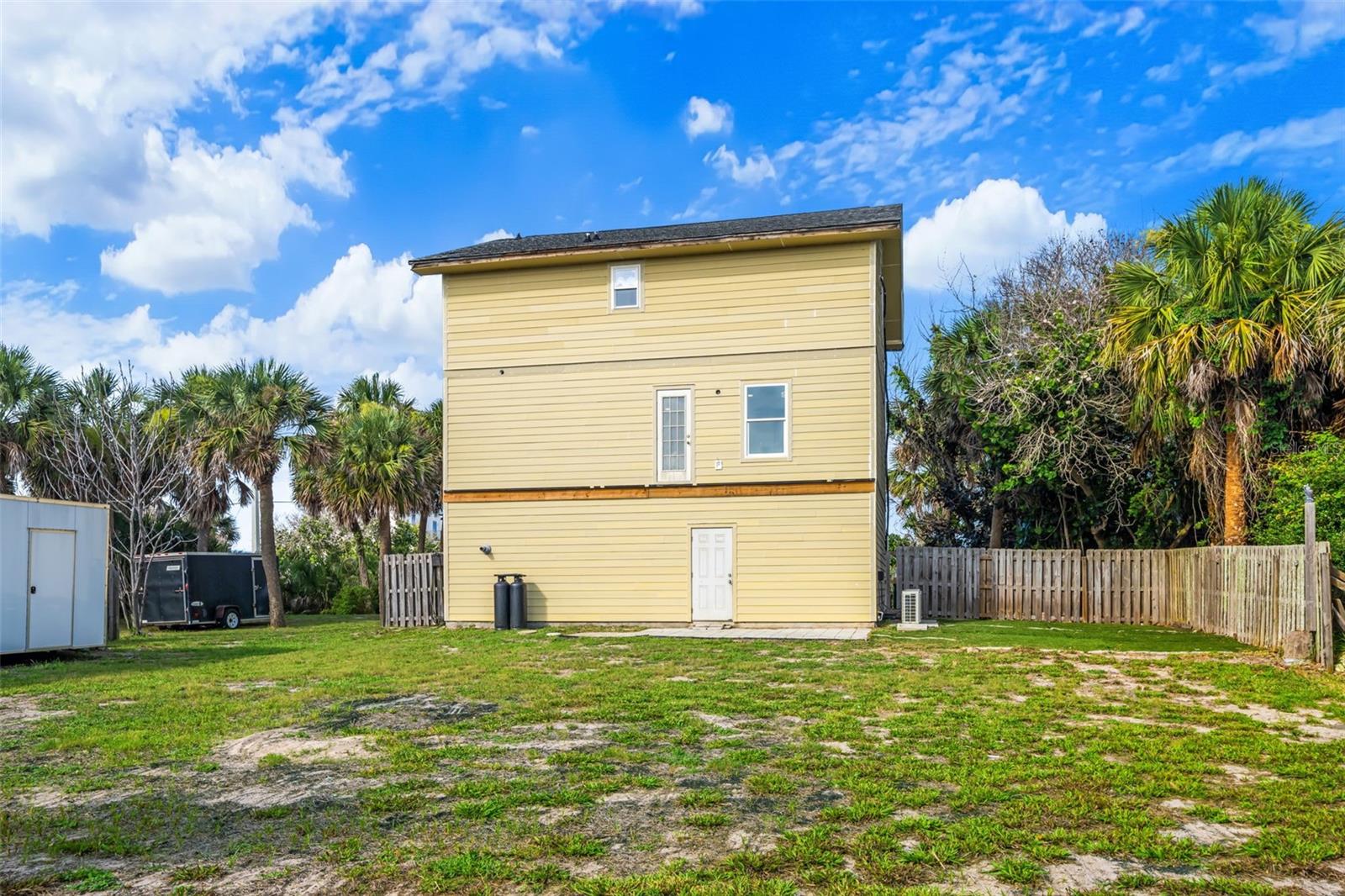 FLORIDANA BEACH 4TH ADD - Residential