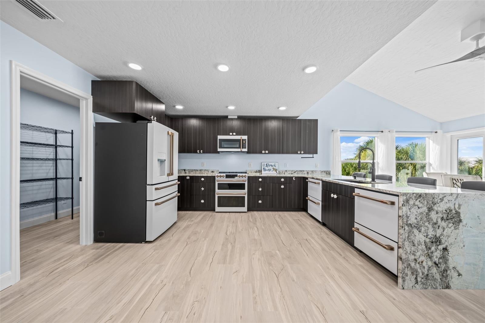 FLORIDANA BEACH 4TH ADD - Residential
