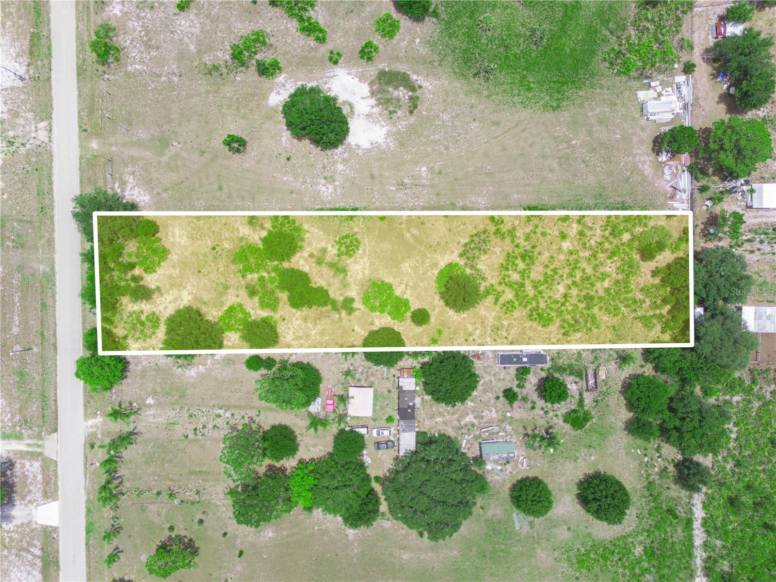 OAKRIDGE ESTATES - Land