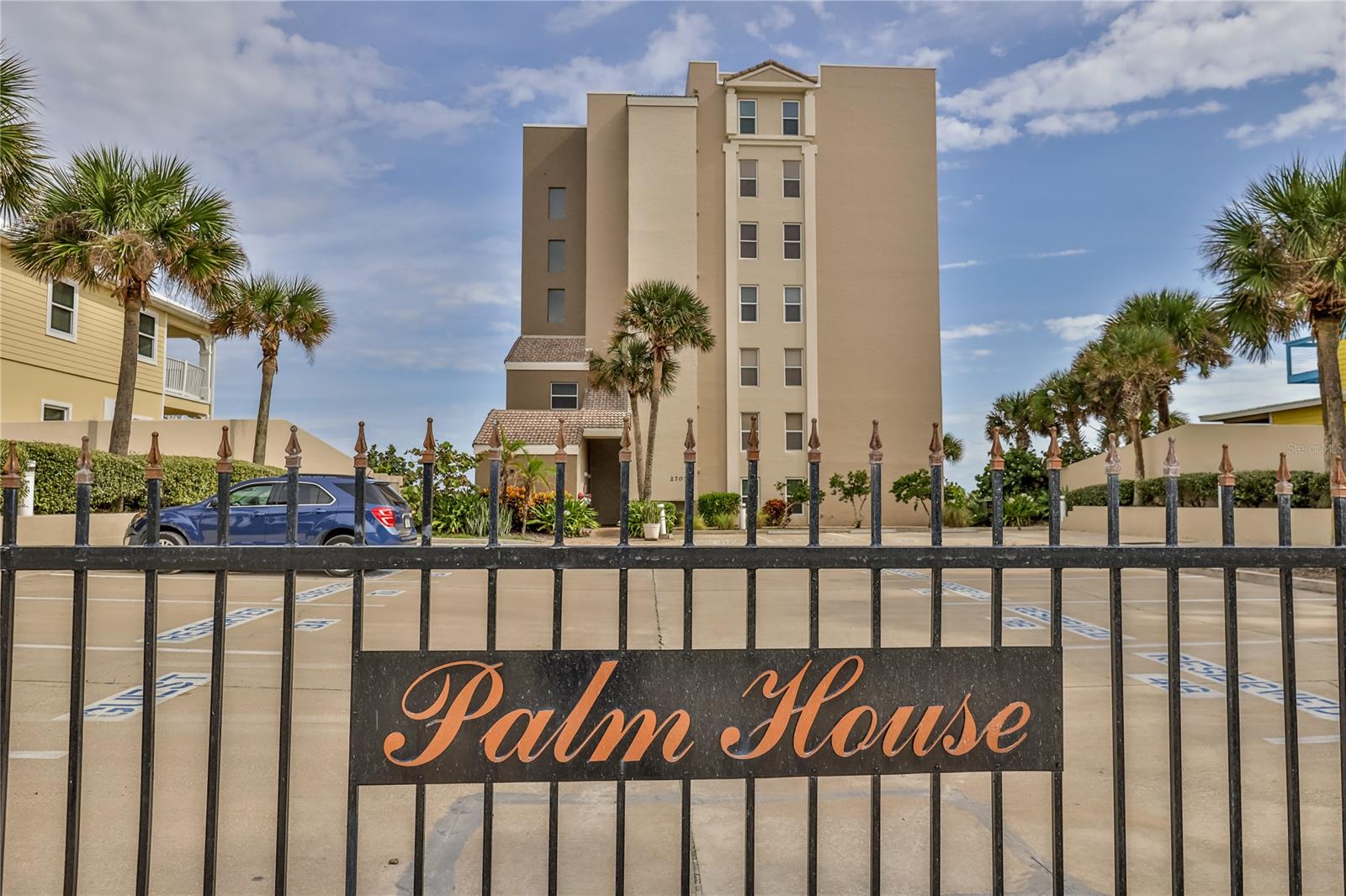 Palm House Condo - Residential