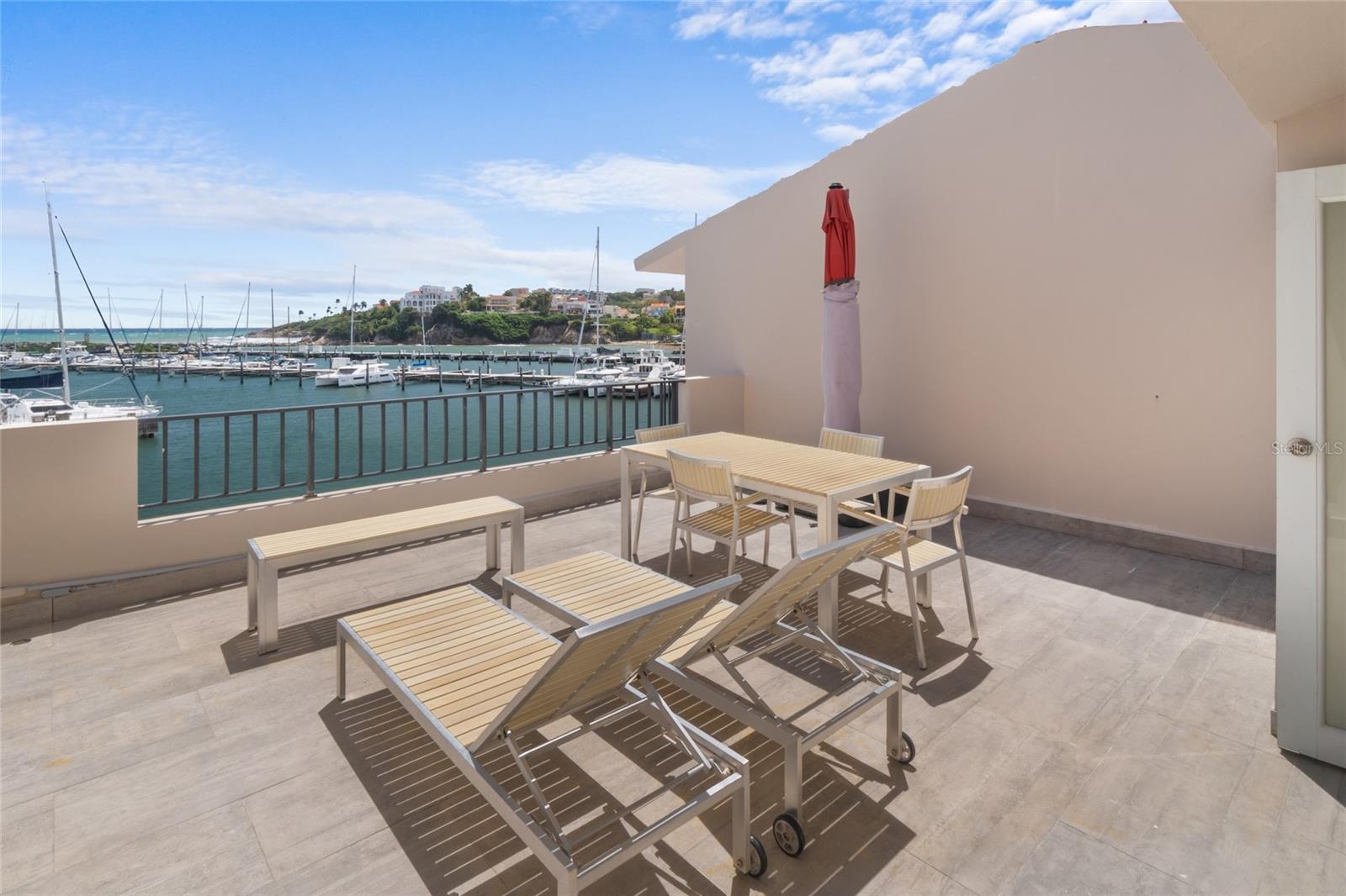 ISLA SAN MIGUEL - Residential