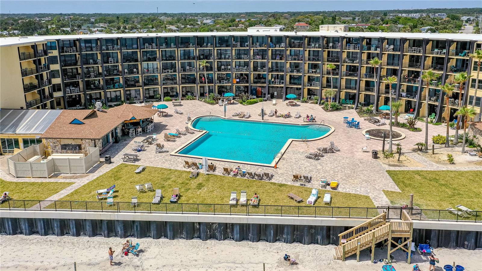 THE HAWAIIAN INN BEACH RESORT - Residential