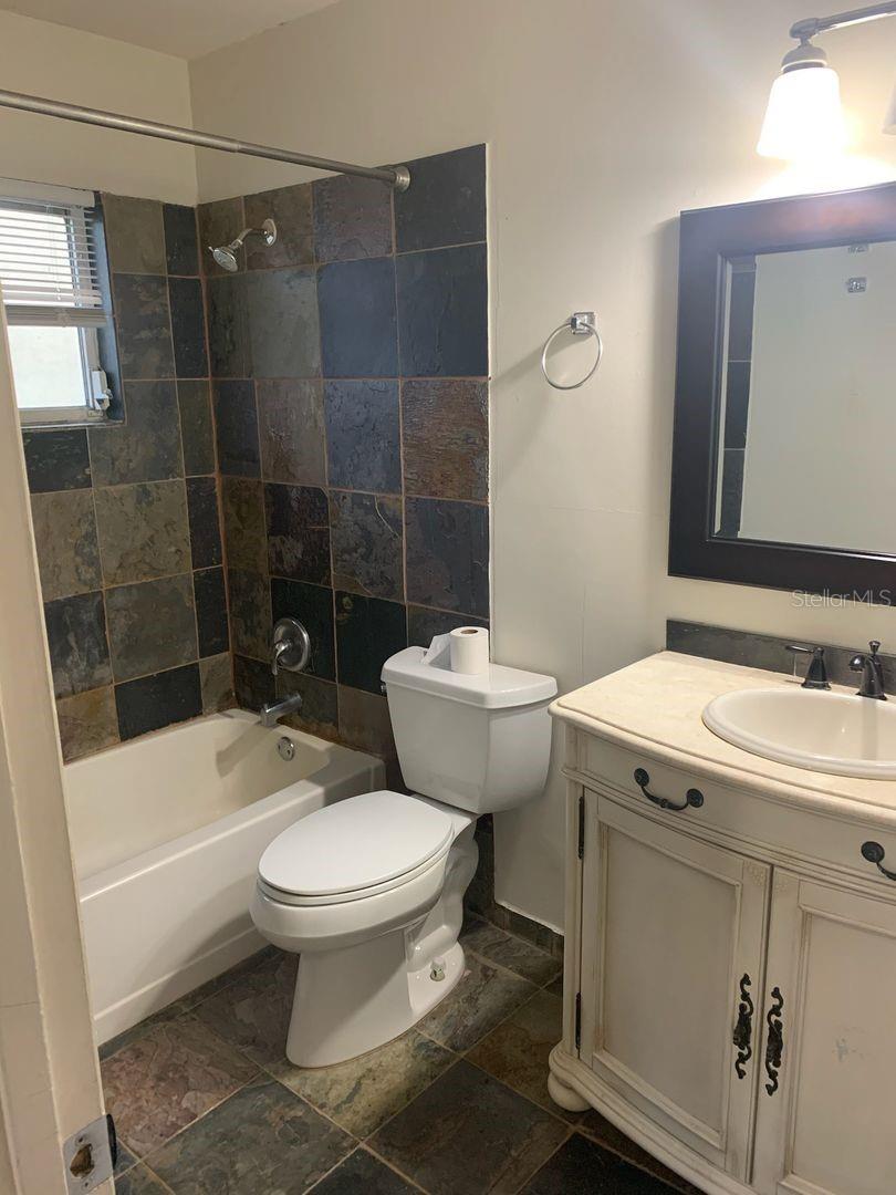 PINE ESTATES ADD 1 - Residential Lease