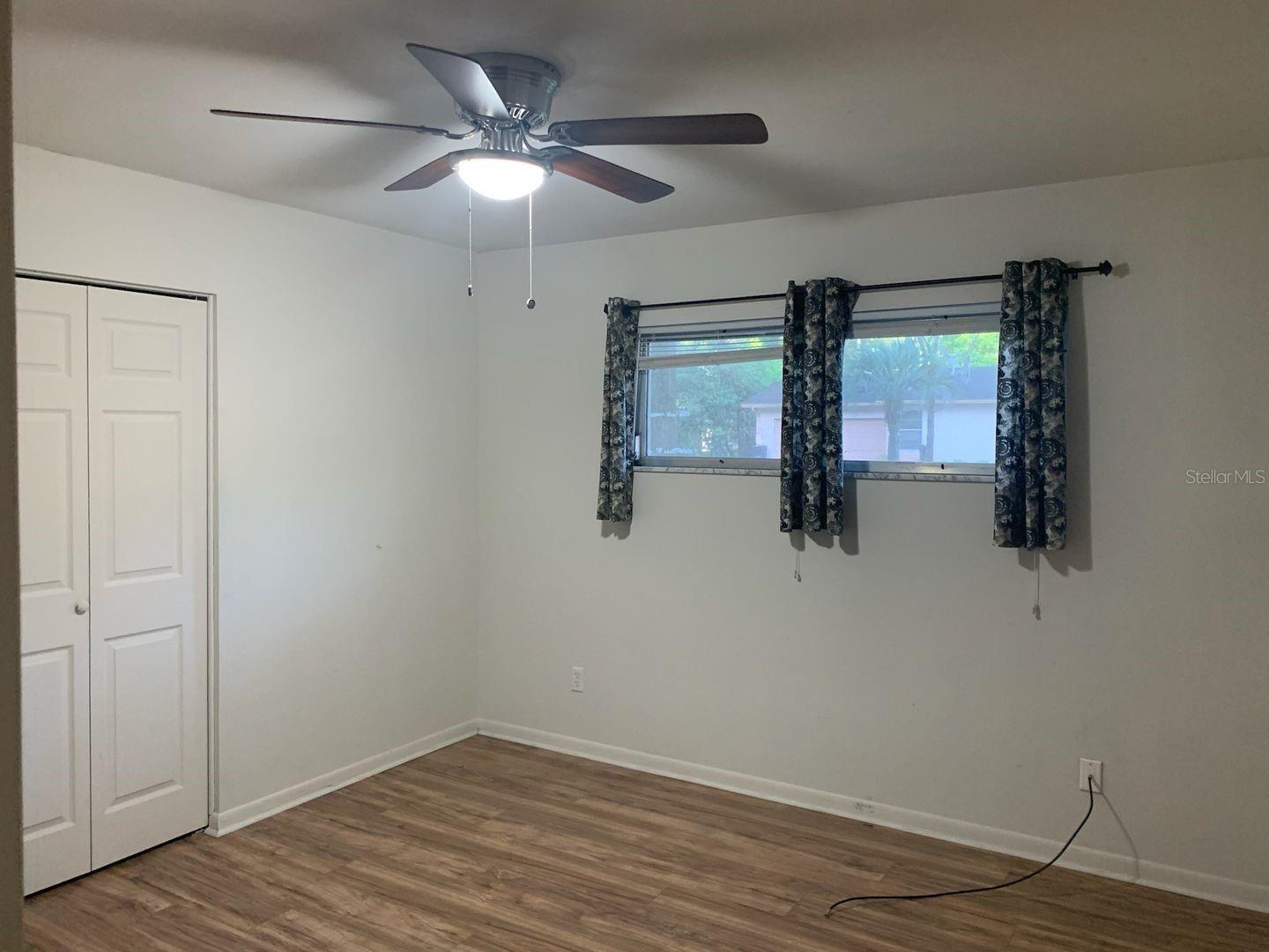 PINE ESTATES ADD 1 - Residential Lease