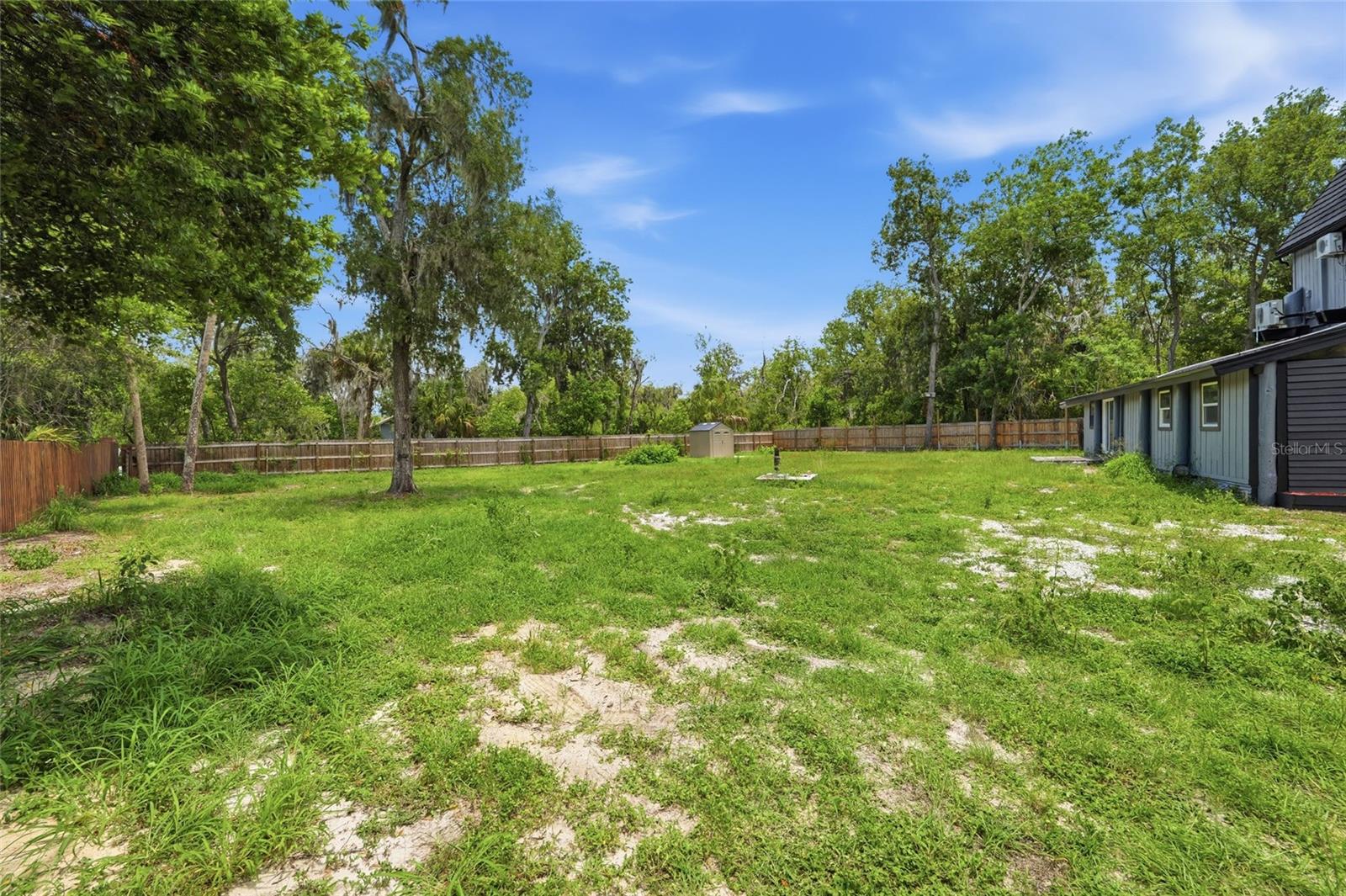 UNPLATTED - Residential