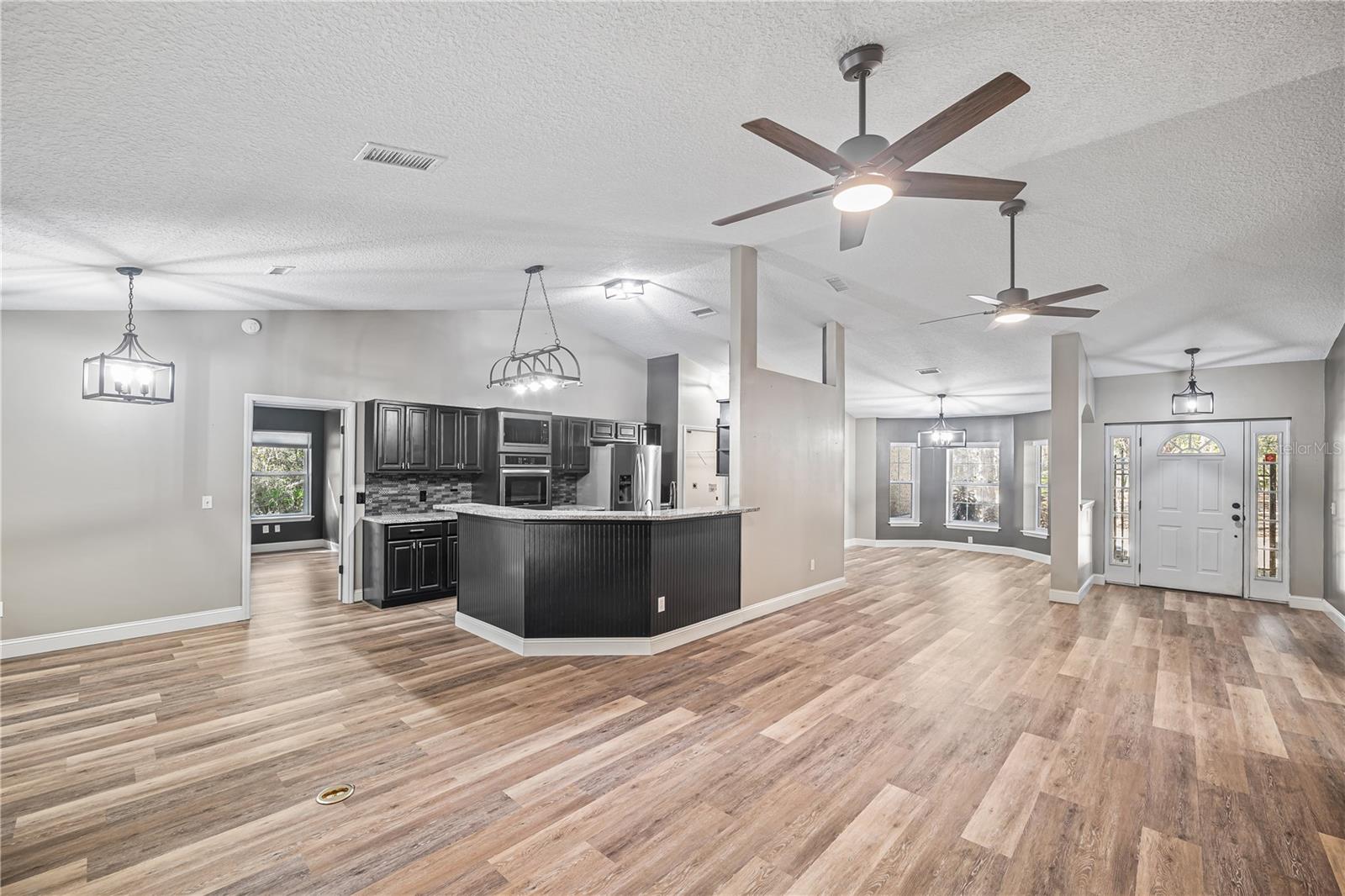 VAILL POINT TERRACE - Residential