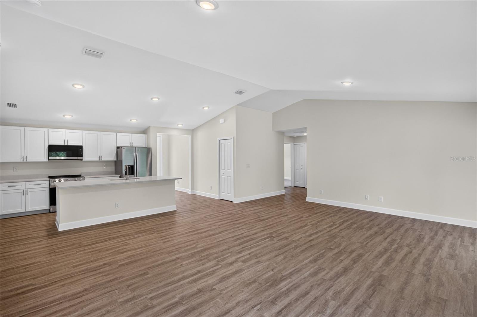 PORT CHARLOTTE SEC 04 - Residential