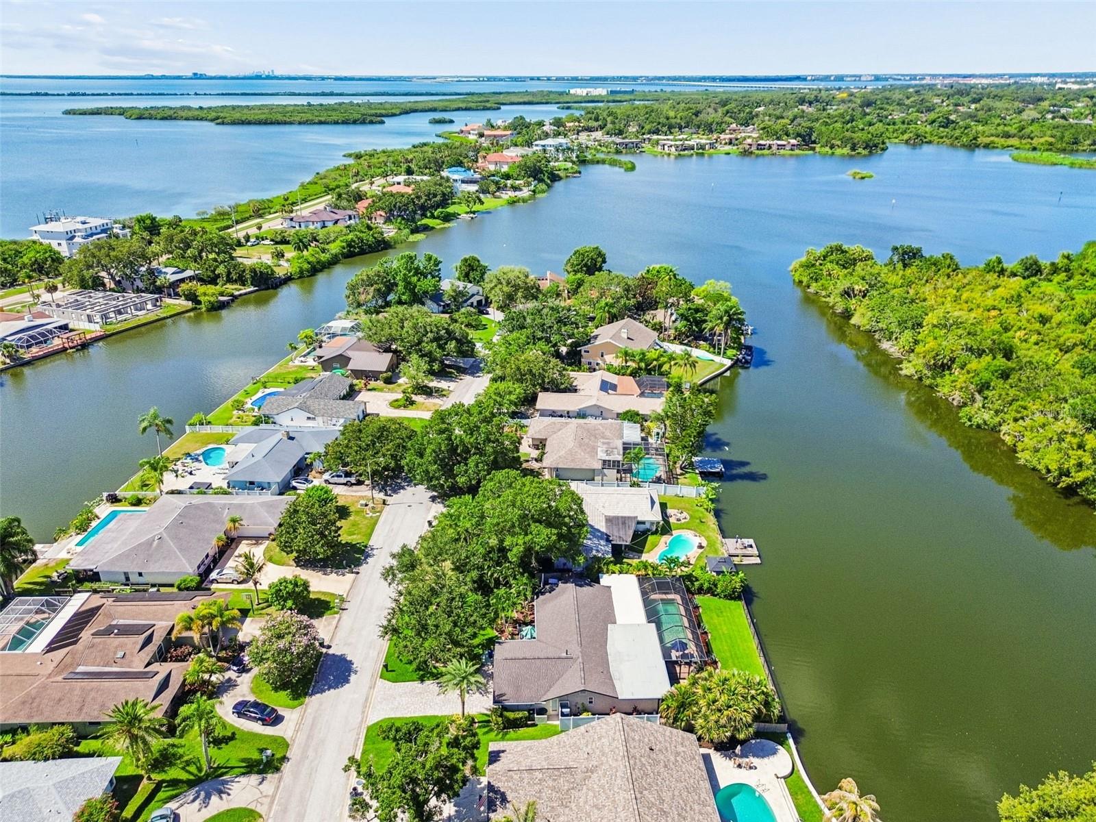 DEL ORO SHORES 1ST ADD - Residential