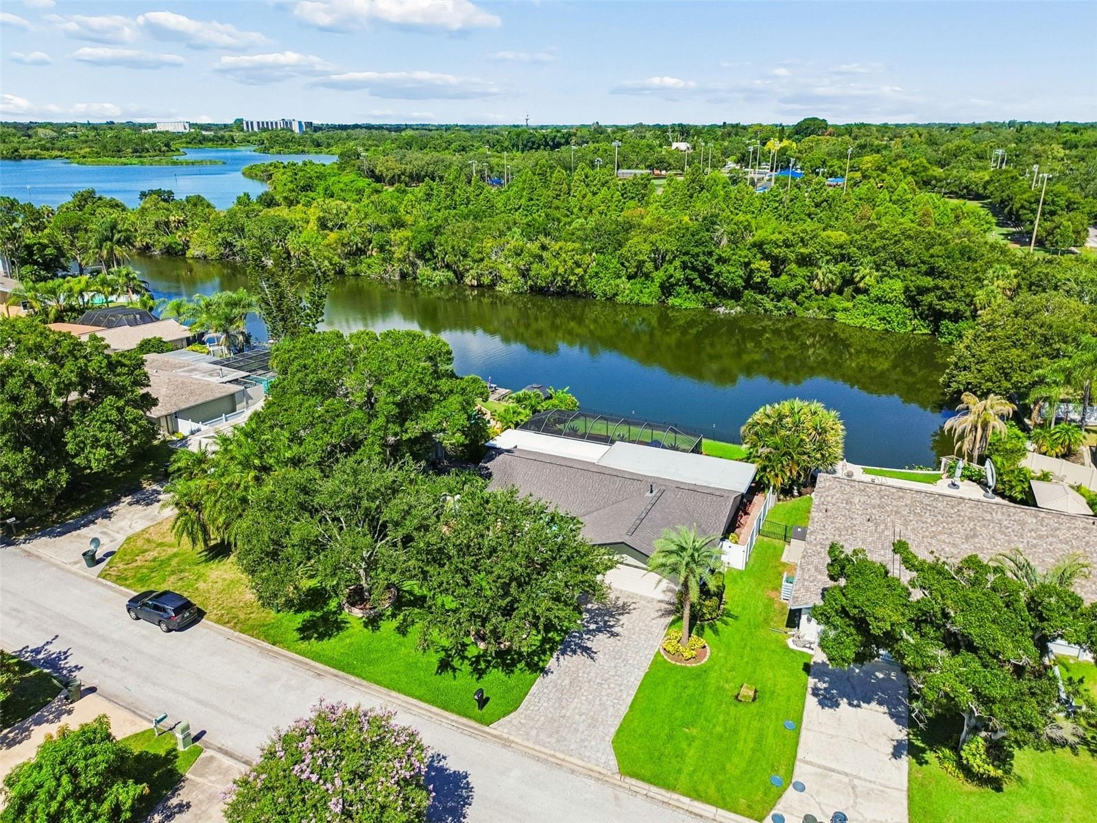DEL ORO SHORES 1ST ADD - Residential