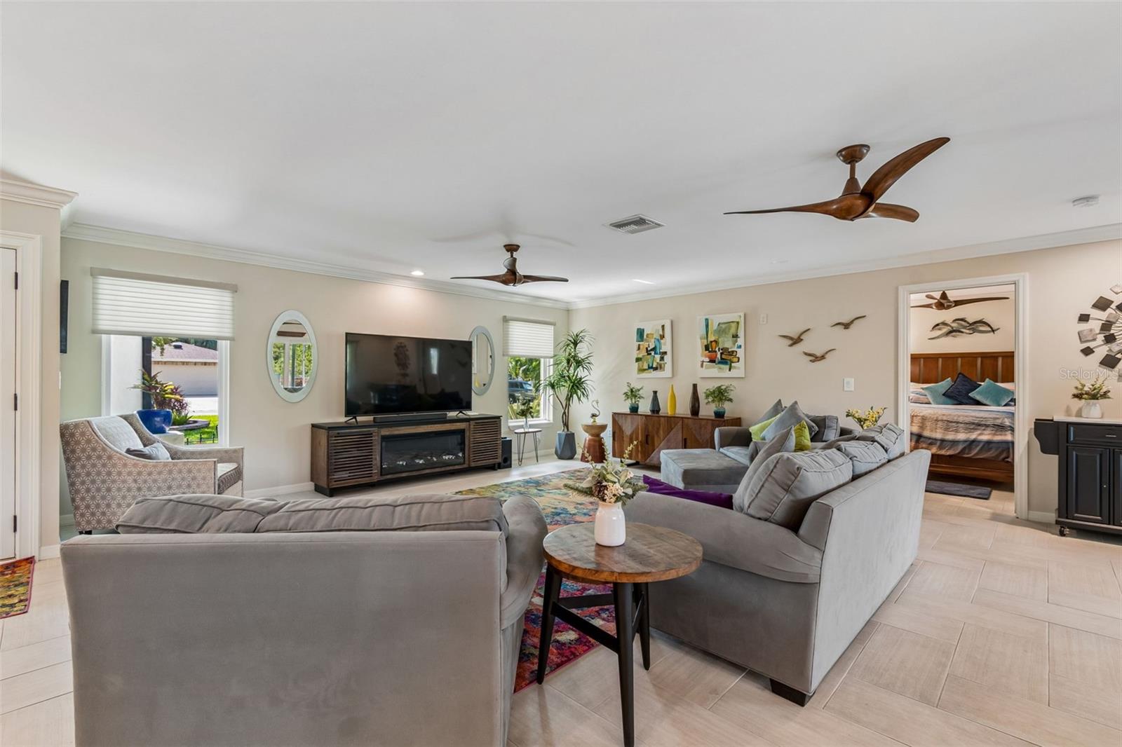 DEL ORO SHORES 1ST ADD - Residential