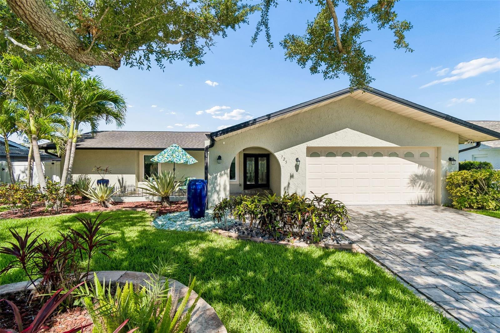 DEL ORO SHORES 1ST ADD - Residential