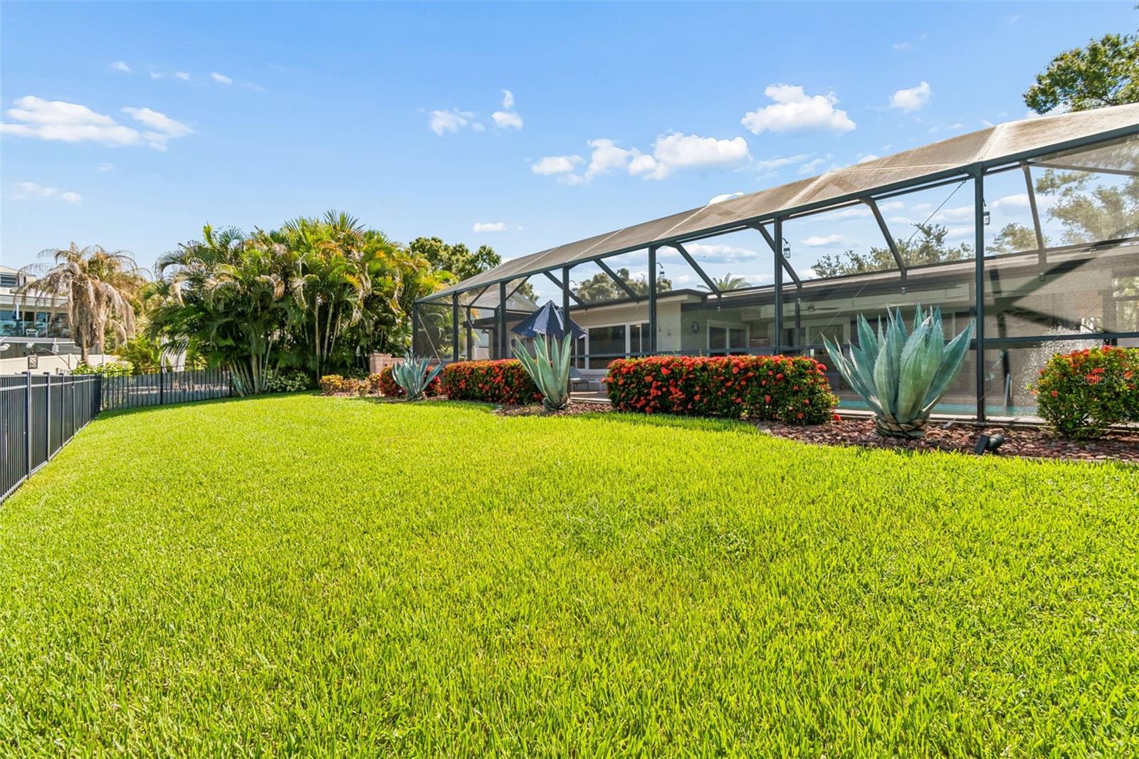 DEL ORO SHORES 1ST ADD - Residential