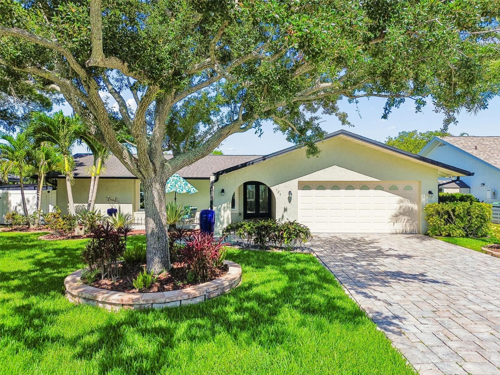 DEL ORO SHORES 1ST ADD - Residential