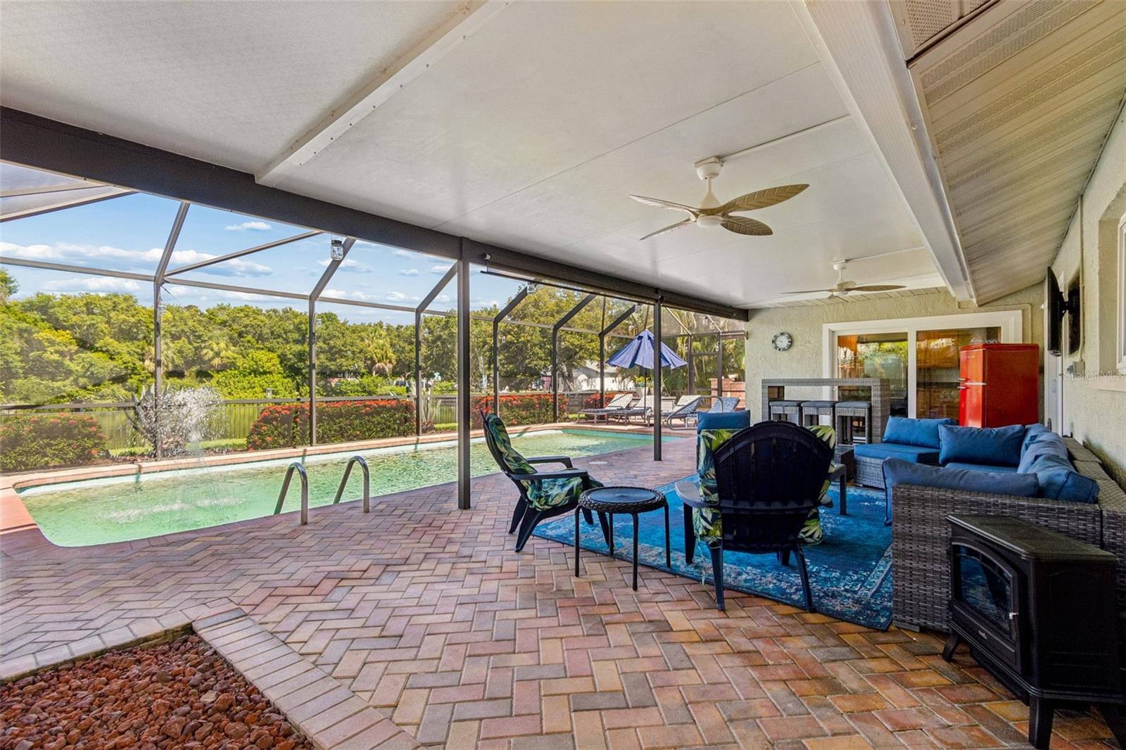 DEL ORO SHORES 1ST ADD - Residential