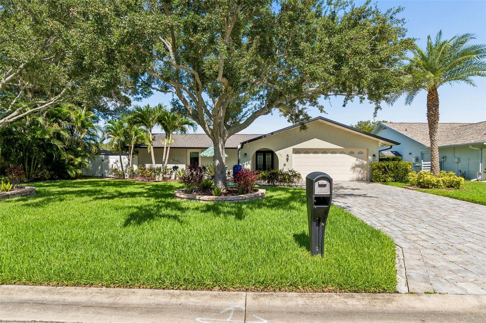 DEL ORO SHORES 1ST ADD - Residential