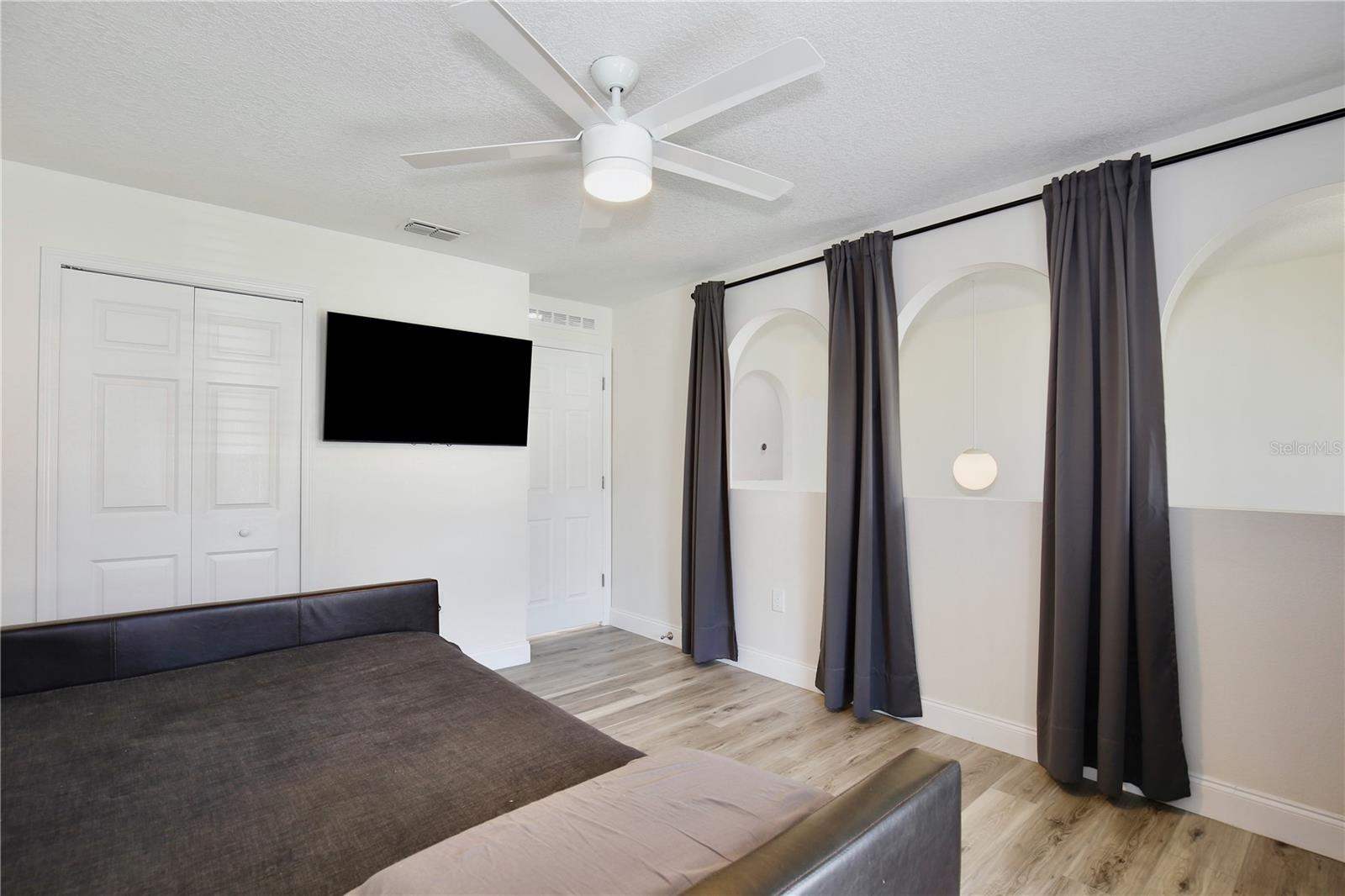 WETHERBEE LAKES  PH 4 - Residential