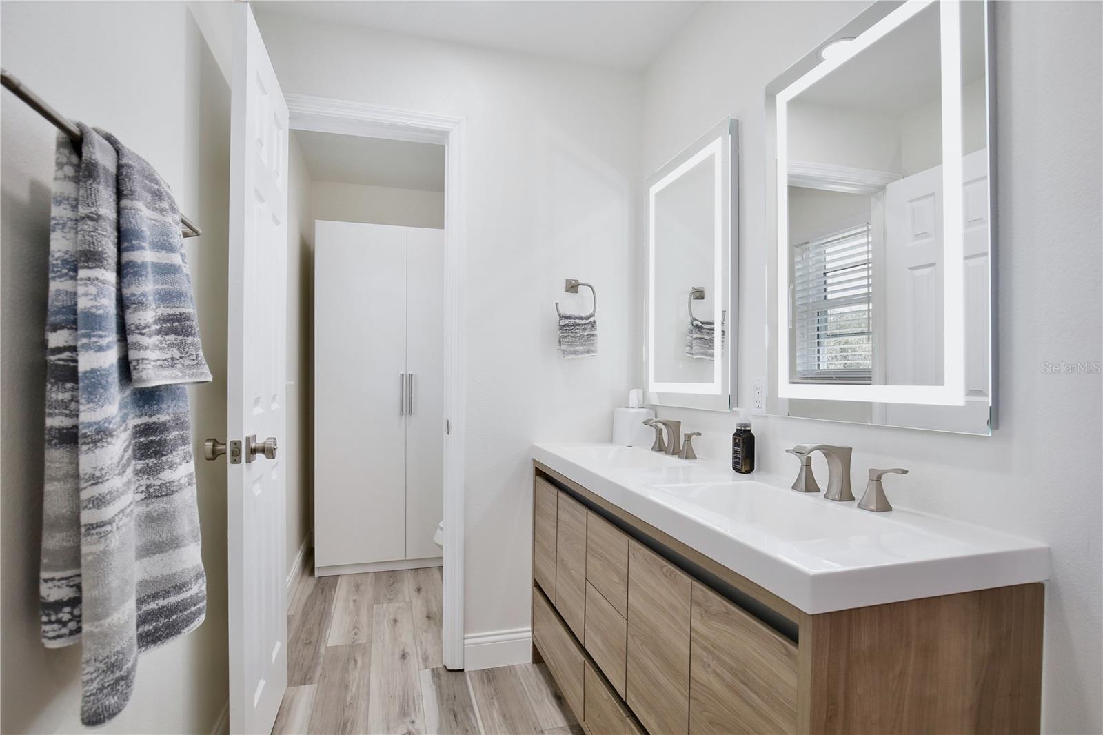 WETHERBEE LAKES  PH 4 - Residential