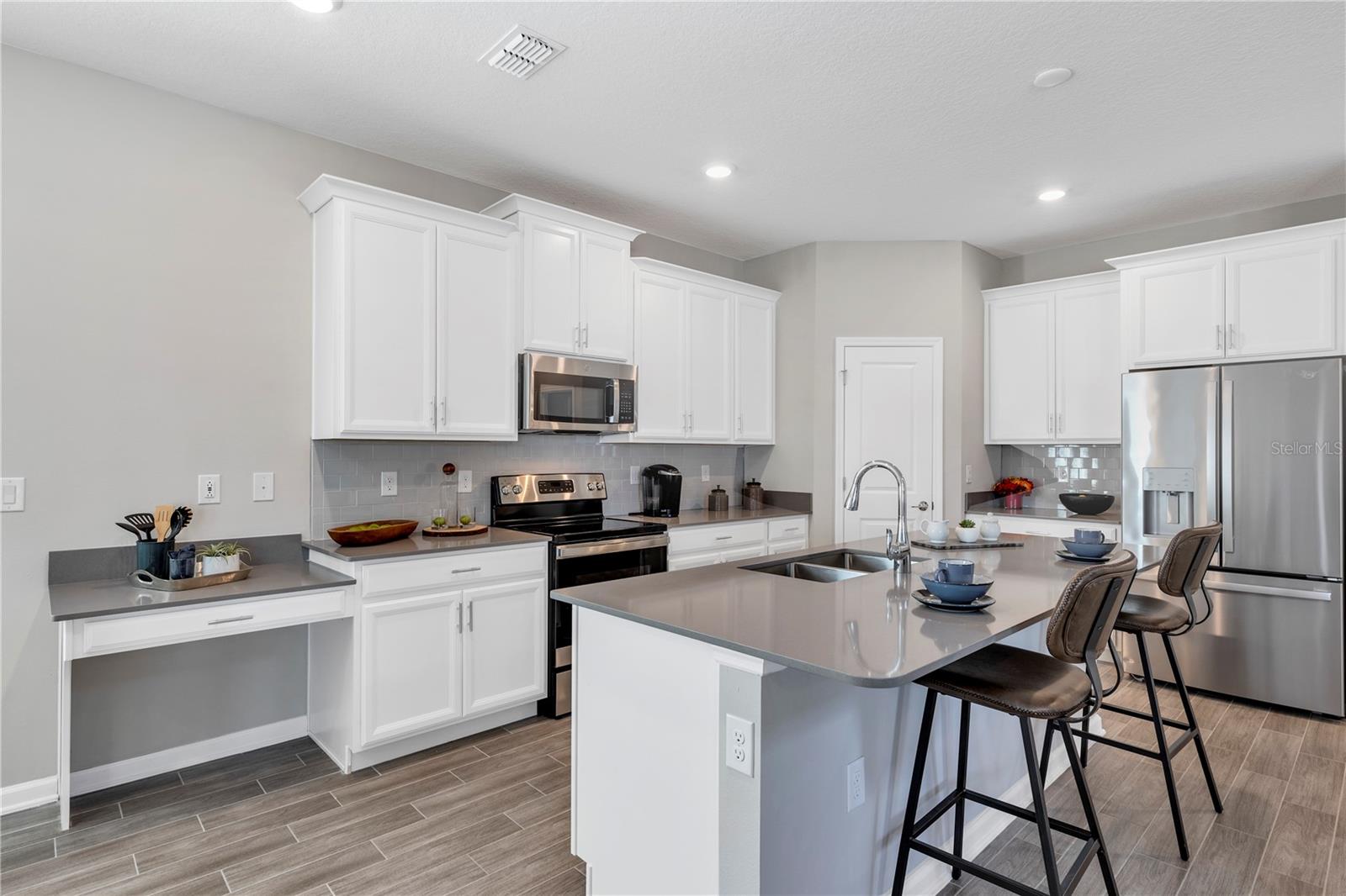 WELLNESS WAY 40S - Residential