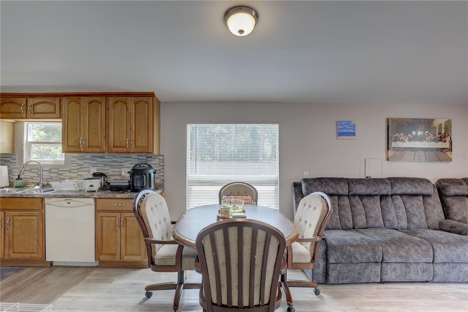 MOON LAKE ESTATES - Residential