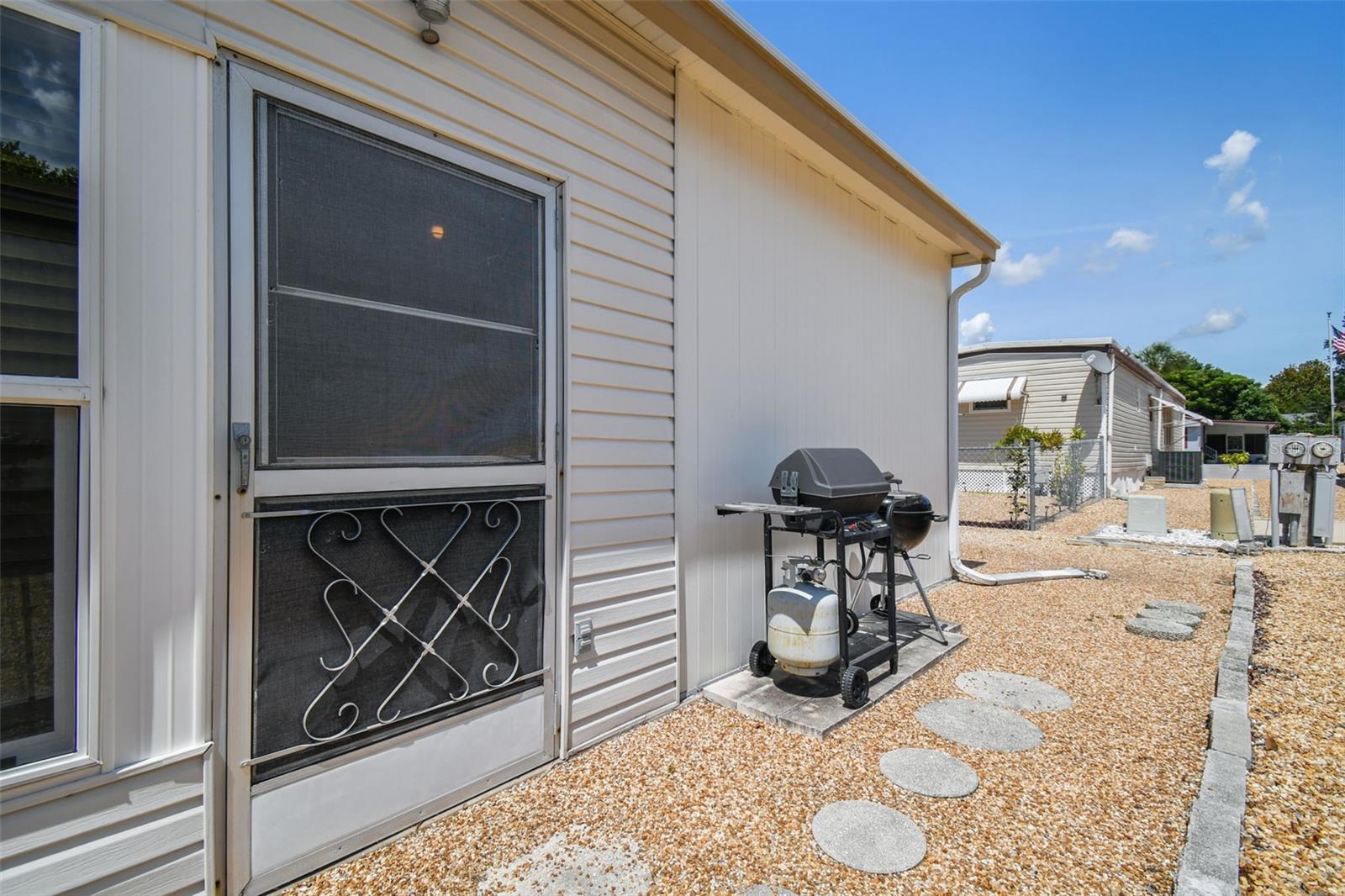 PONDEROSA PARK - Residential