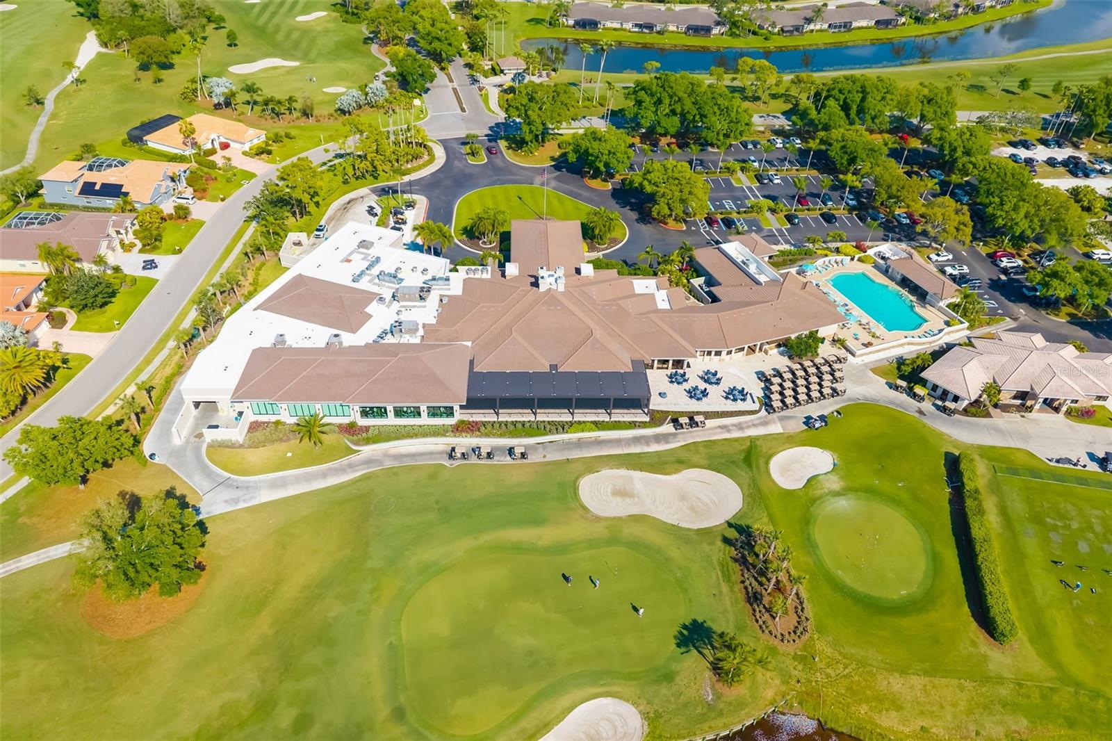 HERITAGE OAKS GOLF & COUNTRY CLUB - Residential