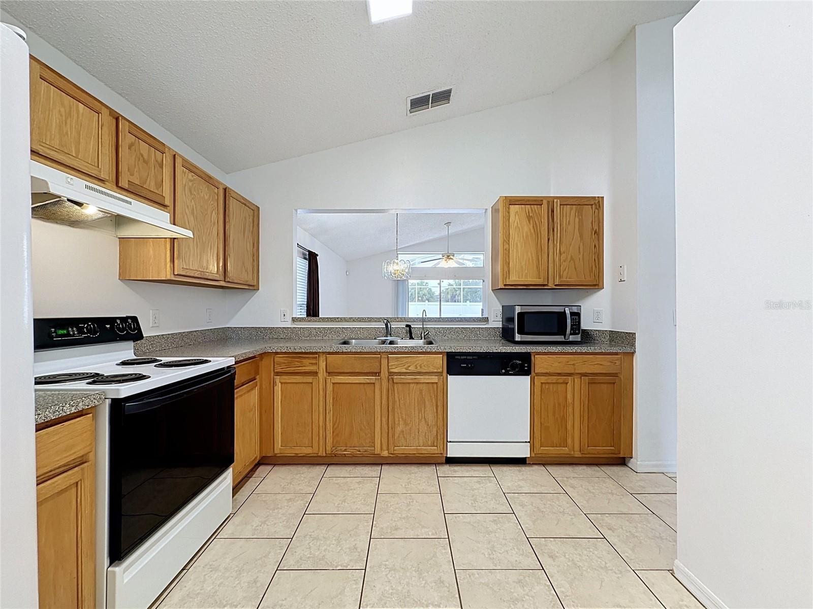 WESTRIDGE HOA - Residential
