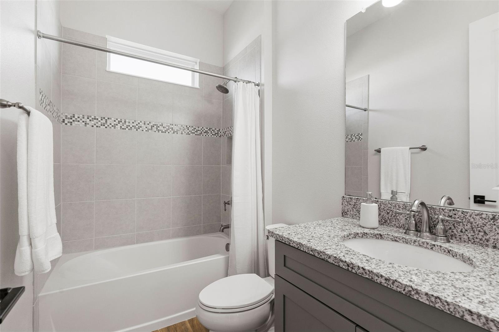 LAKE JOVITA GOLF & COUNTRY CLUB PH 04 C - Residential