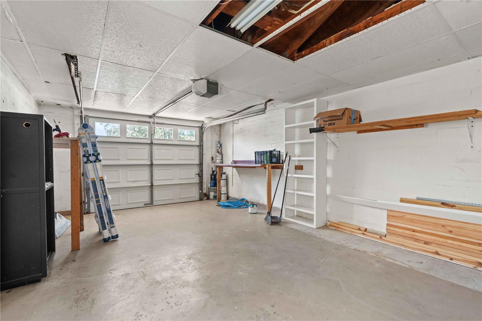 BEACON WOODS VILLAGE 5-B - Residential
