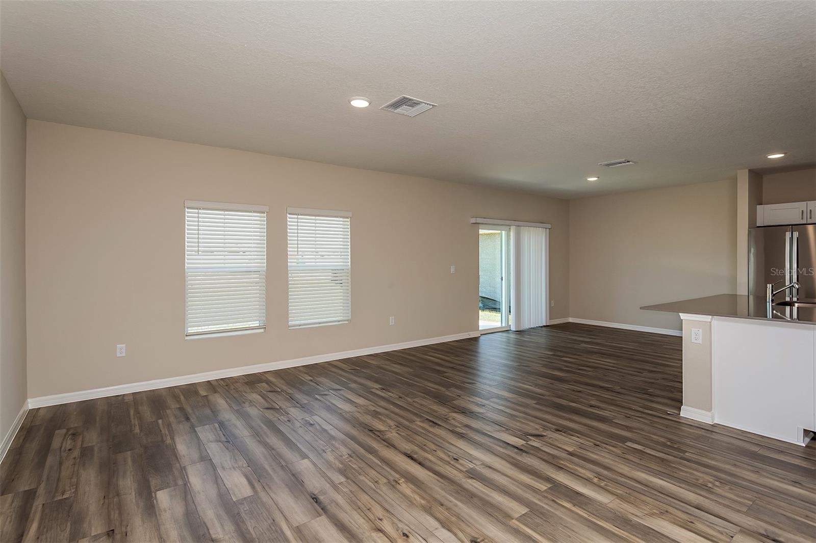 DAVIS LANDING - Residential
