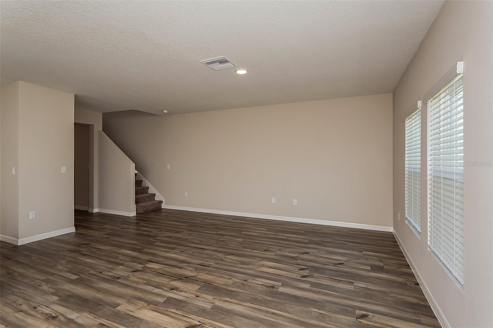 DAVIS LANDING - Residential