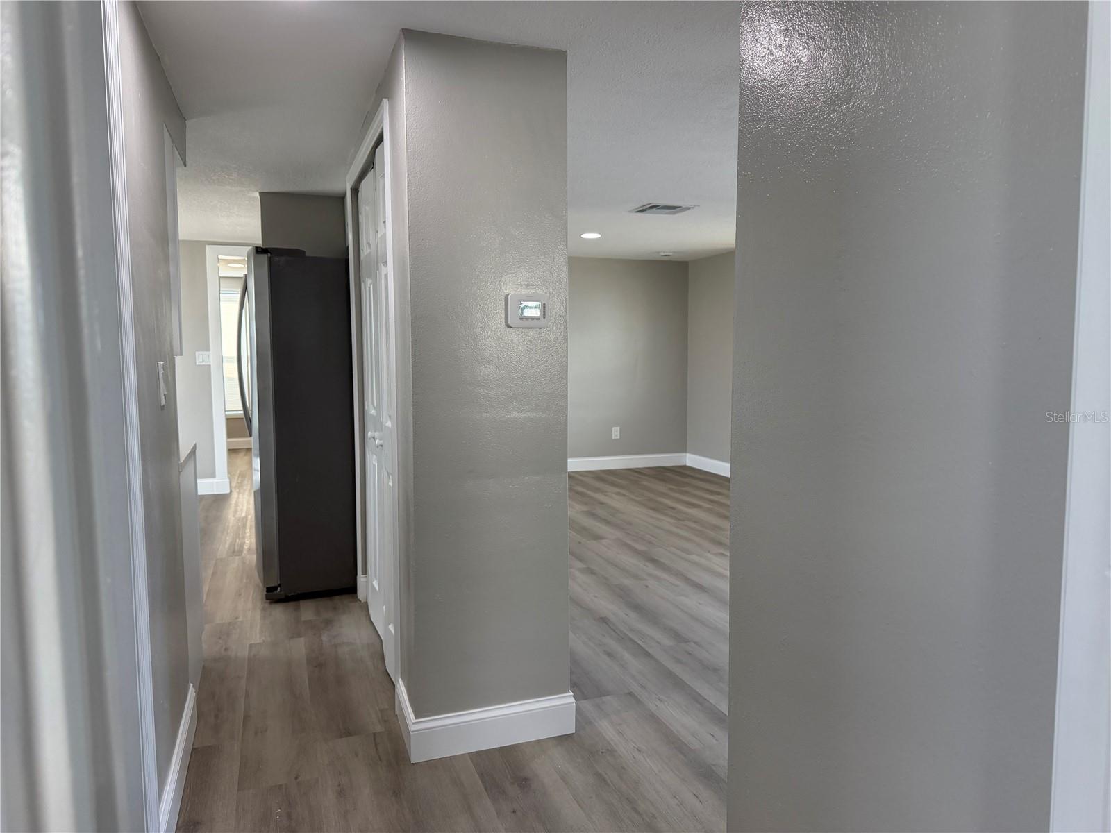 REGENCY PARK - Residential