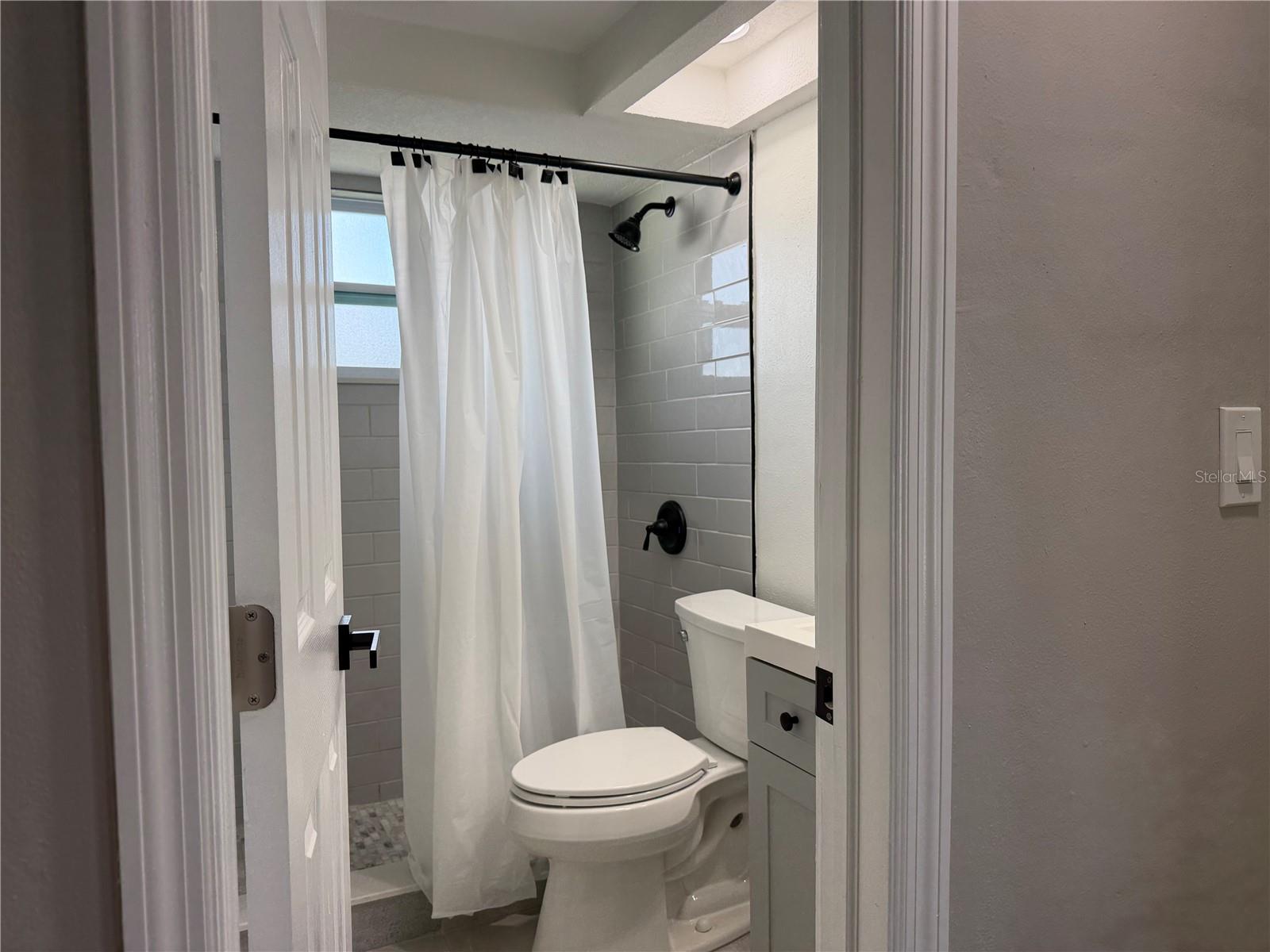 REGENCY PARK - Residential