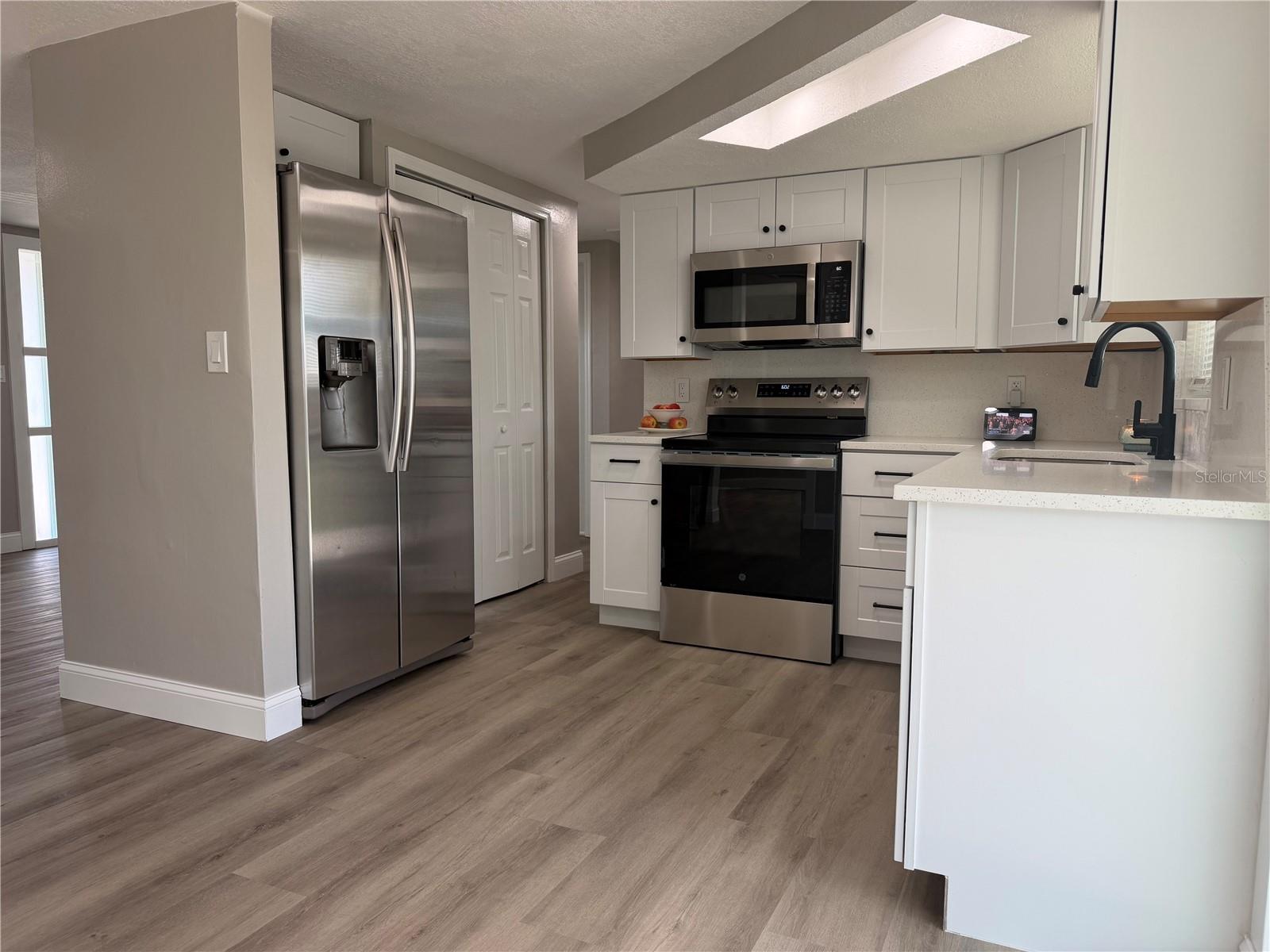 REGENCY PARK - Residential