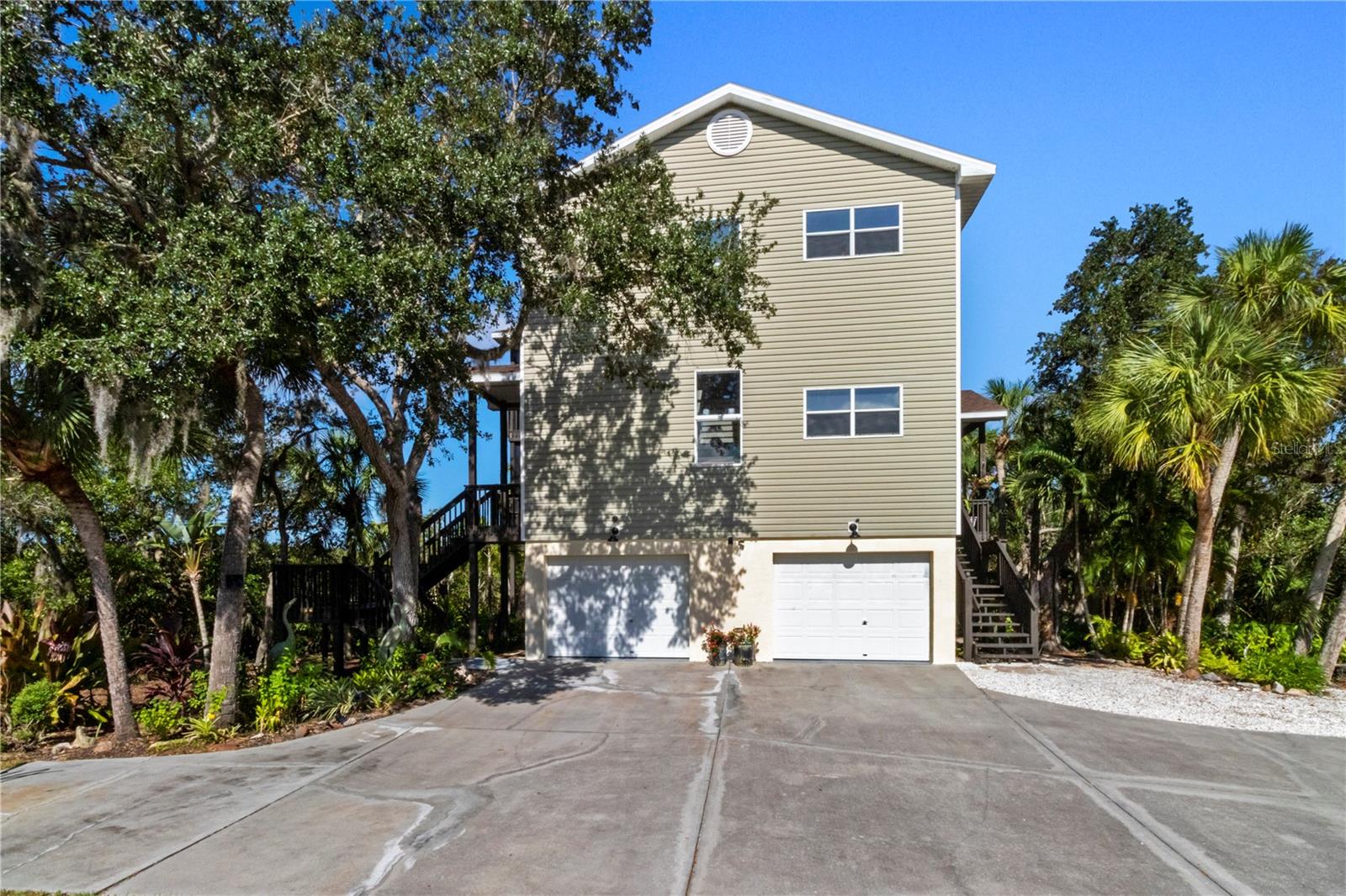 ACREAGE & UNREC - Residential