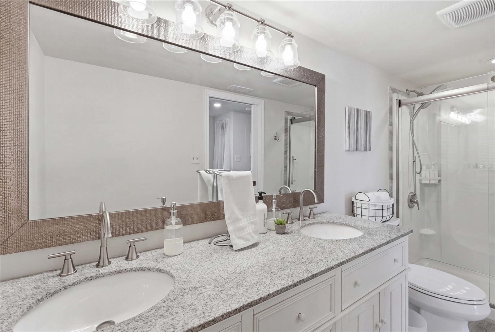 EMERALD POINTE PH 04 - Residential