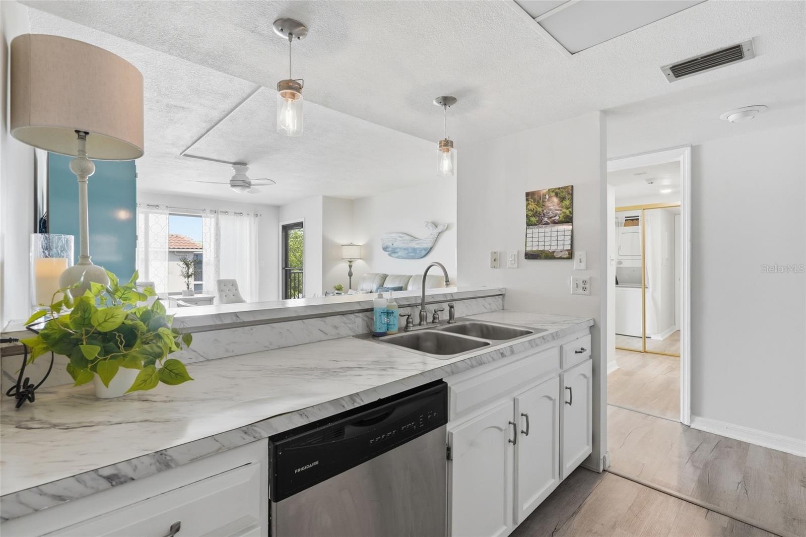 EMERALD POINTE PH 04 - Residential