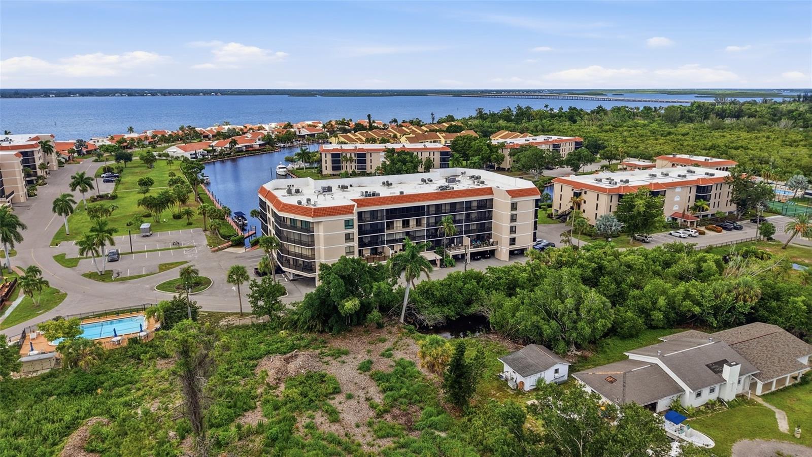 EMERALD POINTE PH 04 - Residential