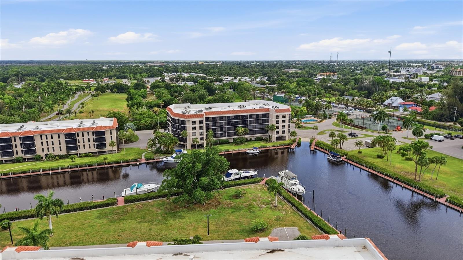 EMERALD POINTE PH 04 - Residential