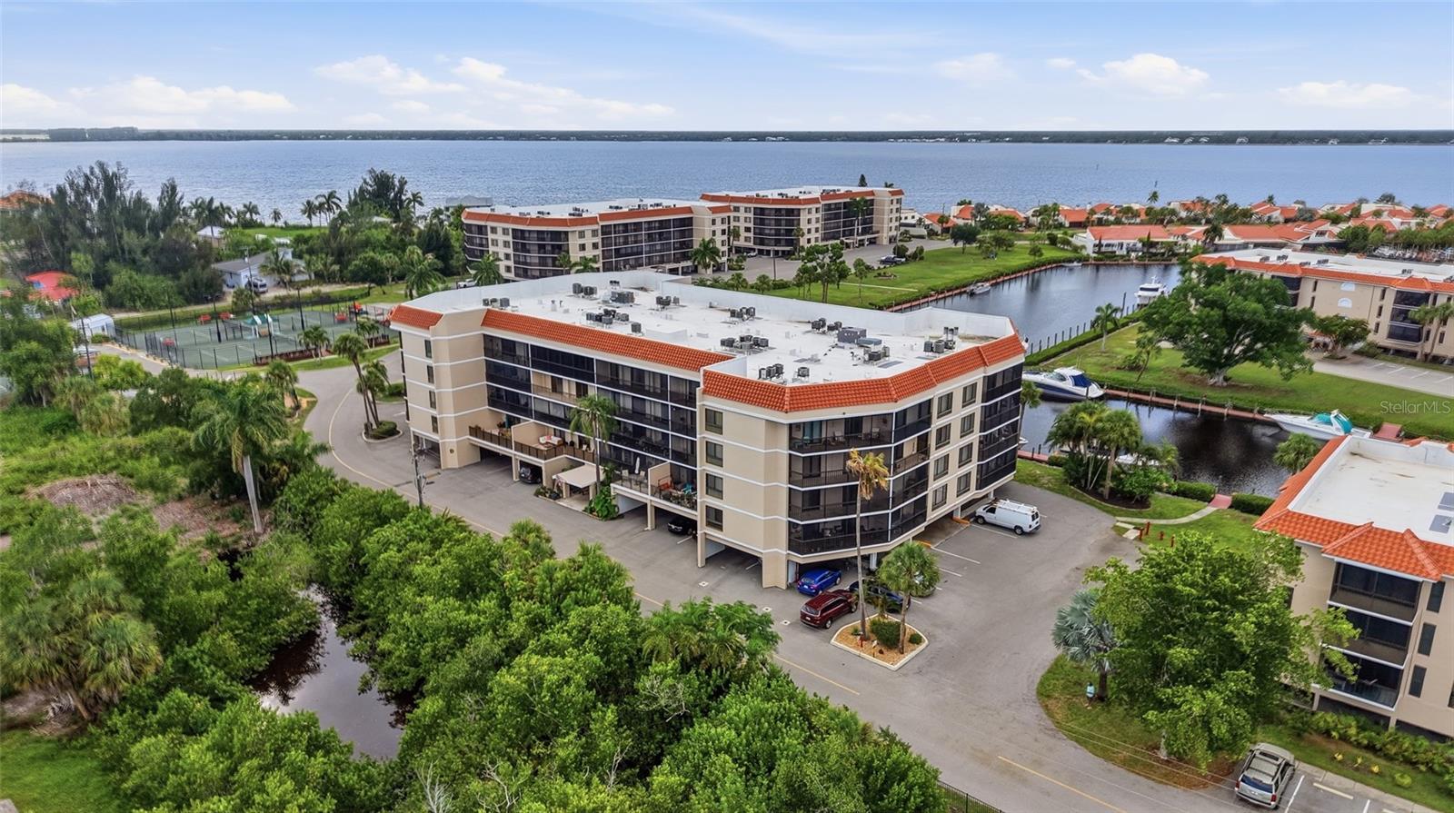 EMERALD POINTE PH 04 - Residential
