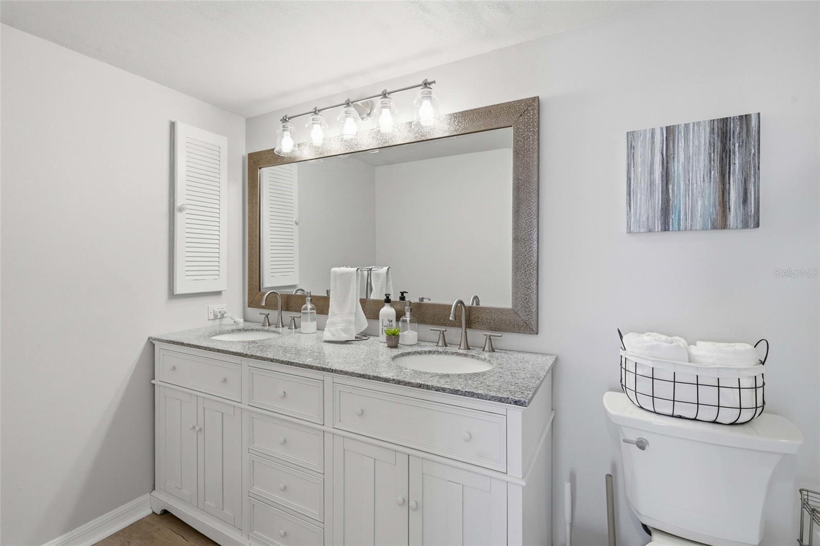 EMERALD POINTE PH 04 - Residential