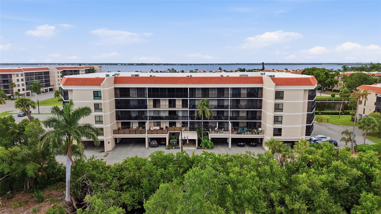 EMERALD POINTE PH 04 - Residential