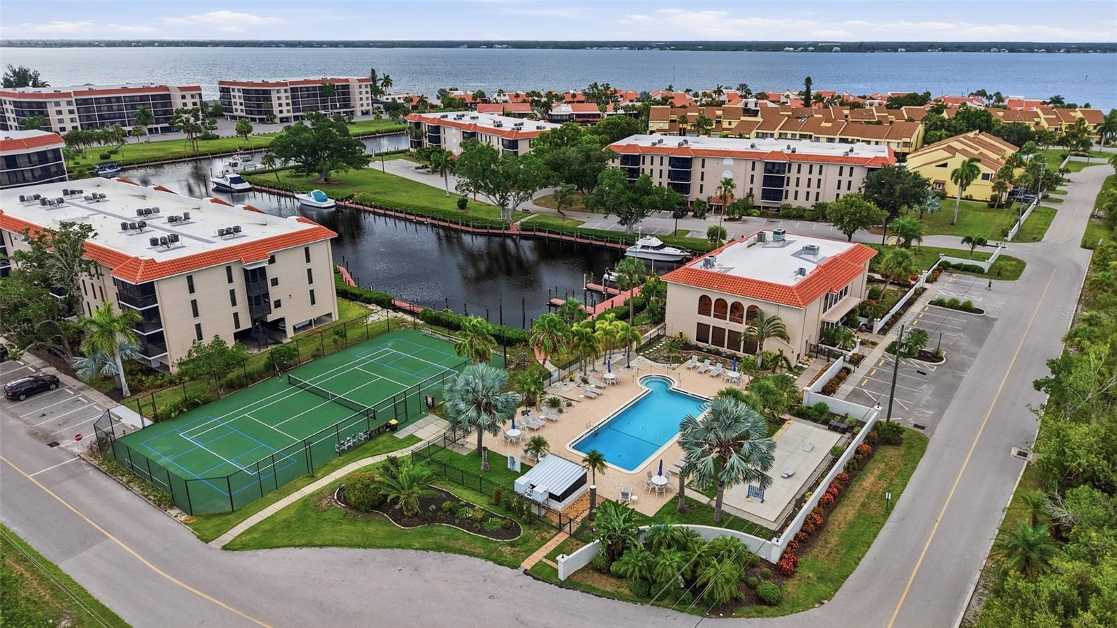 EMERALD POINTE PH 04 - Residential