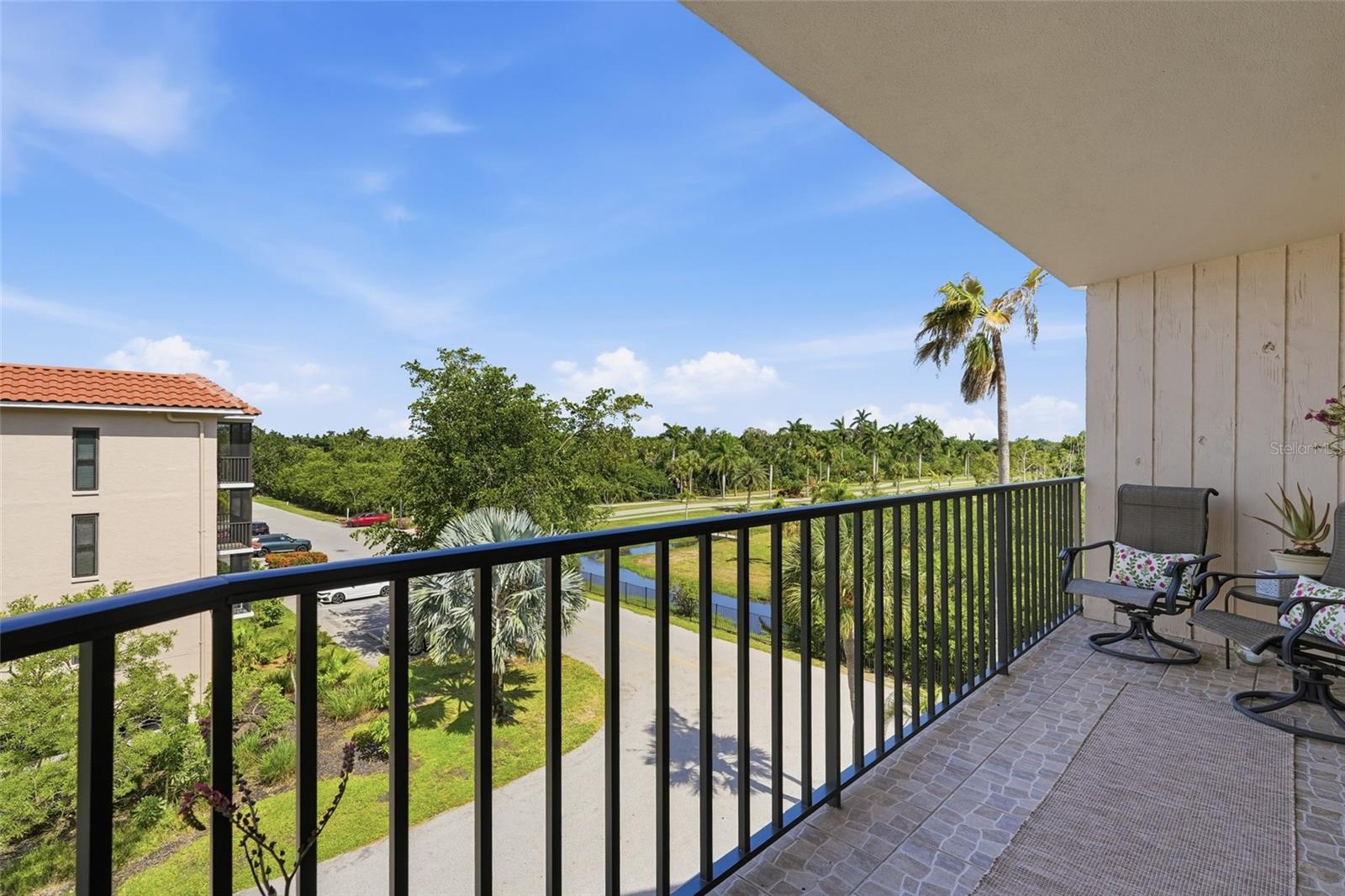 EMERALD POINTE PH 04 - Residential