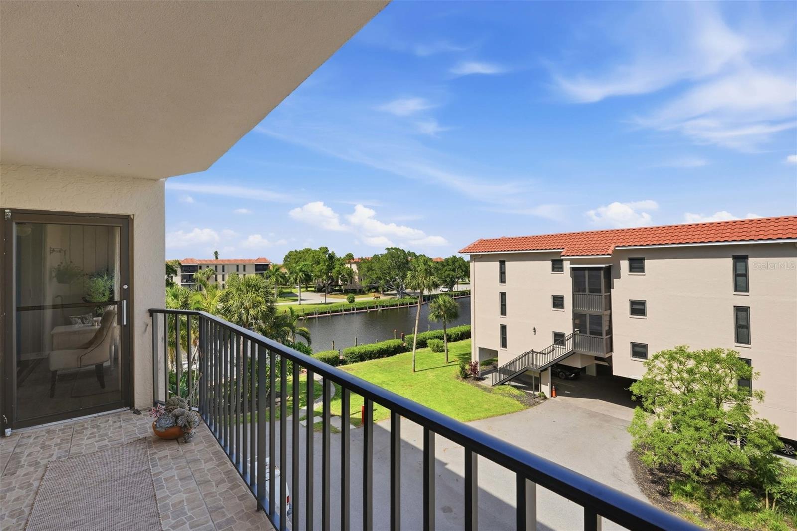 EMERALD POINTE PH 04 - Residential