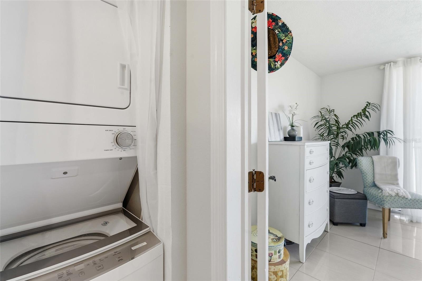 EMERALD POINTE PH 04 - Residential