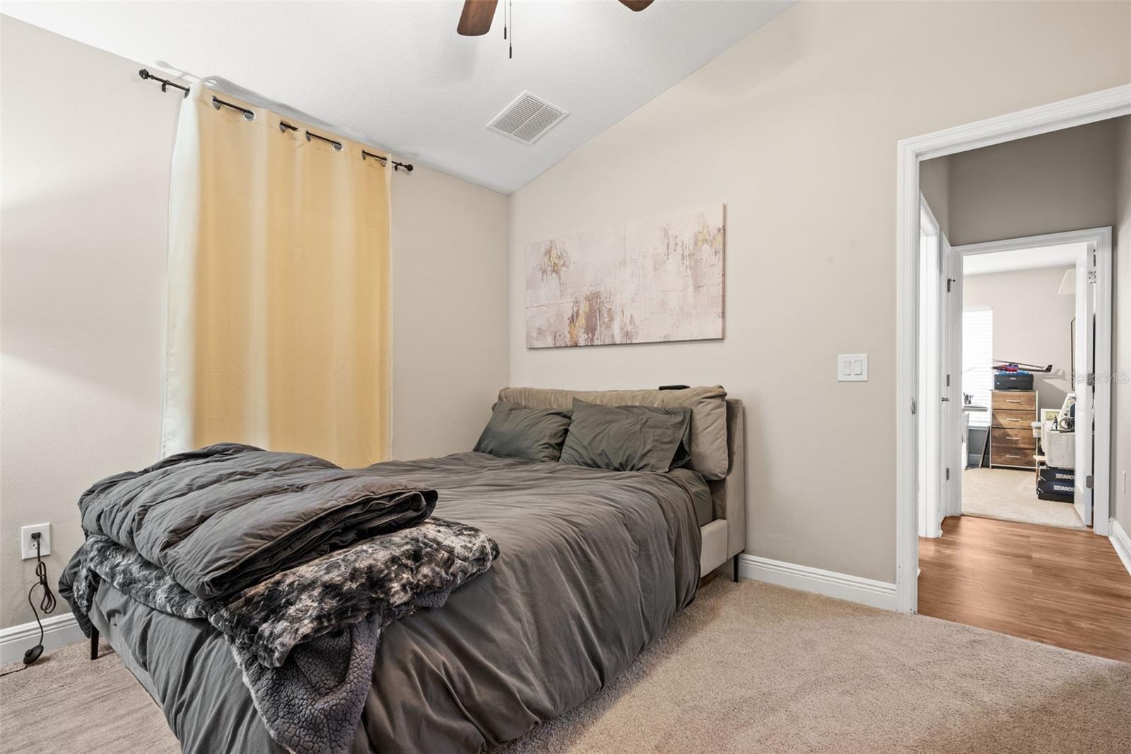 AYERSWORTH GLEN - Residential