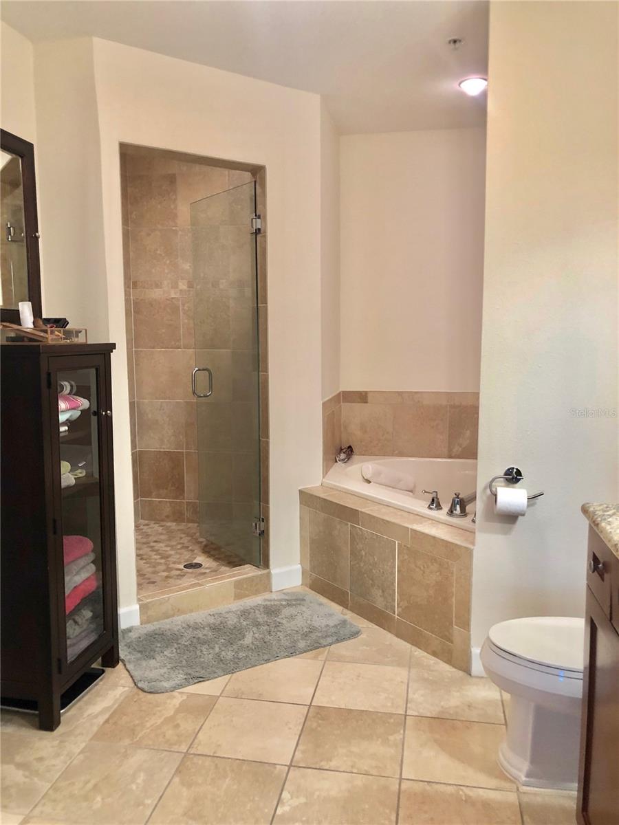 WELLESLEY CONDO - Residential Lease