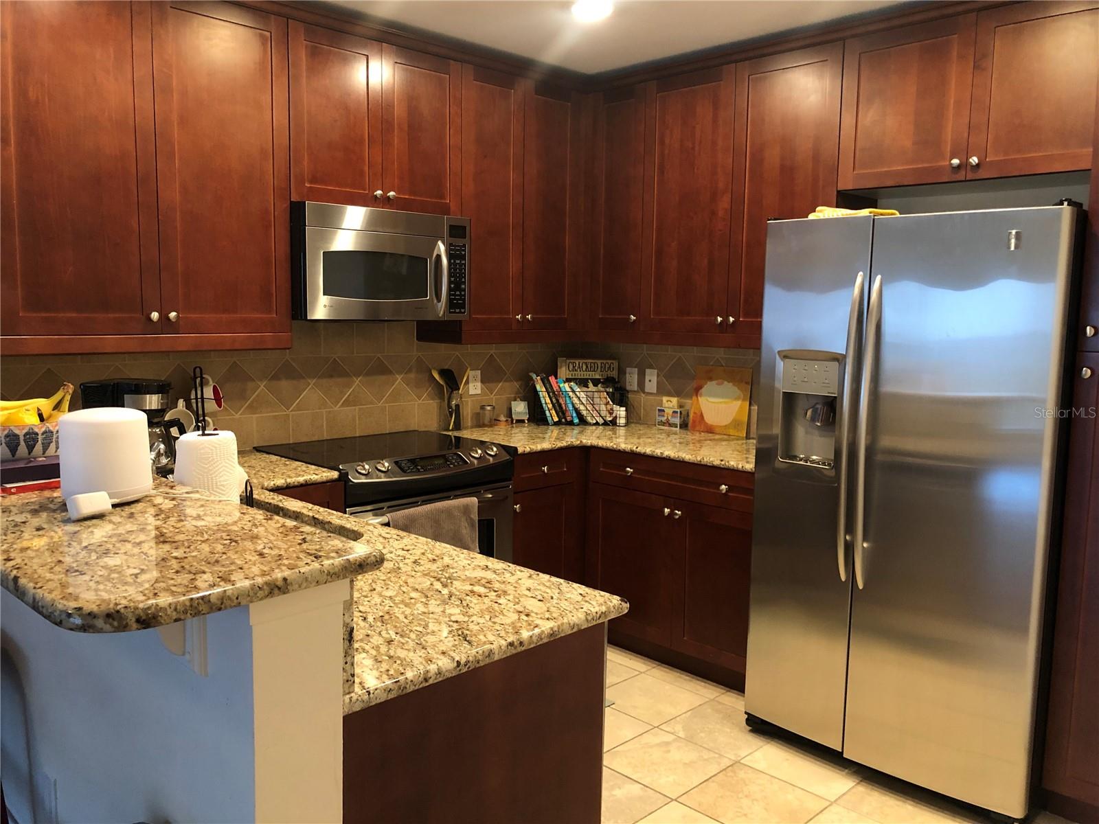 WELLESLEY CONDO - Residential Lease