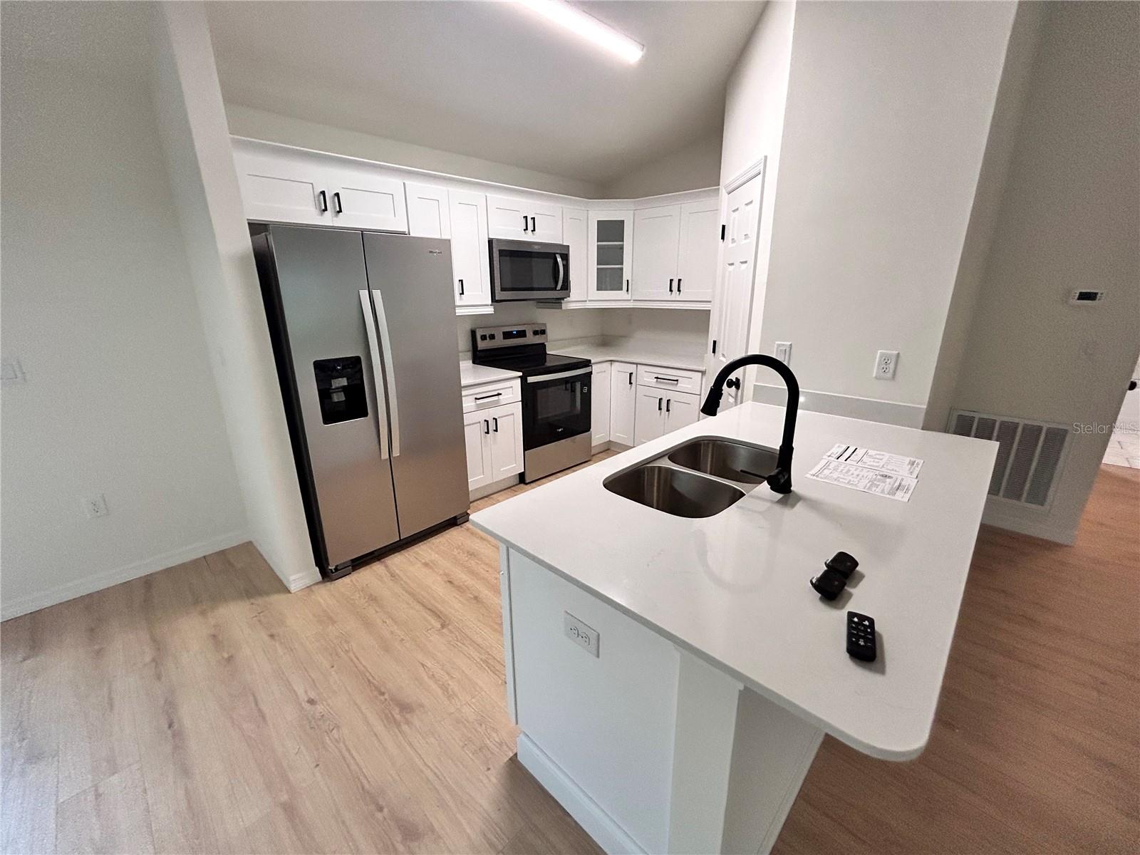 CHIEFLAND COUNTRY ESTATES - Residential